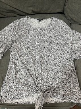 2/$20 Adrianna Papell White Top with Black Micro Dot Tie Front